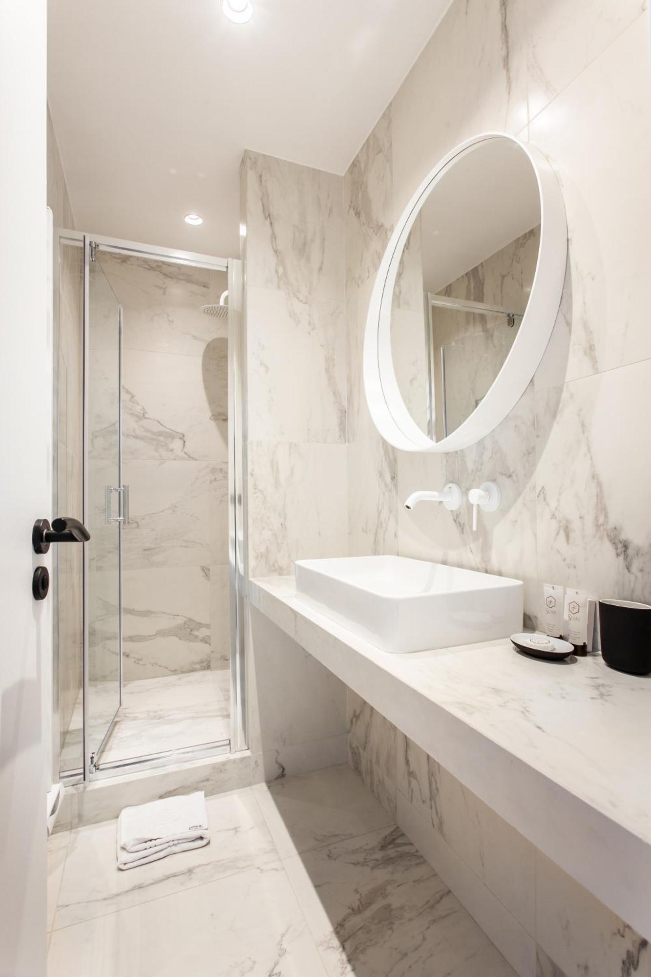 Magnificent Apartment - 3Br- 8P - Batignolles Paris Exteriör bild
