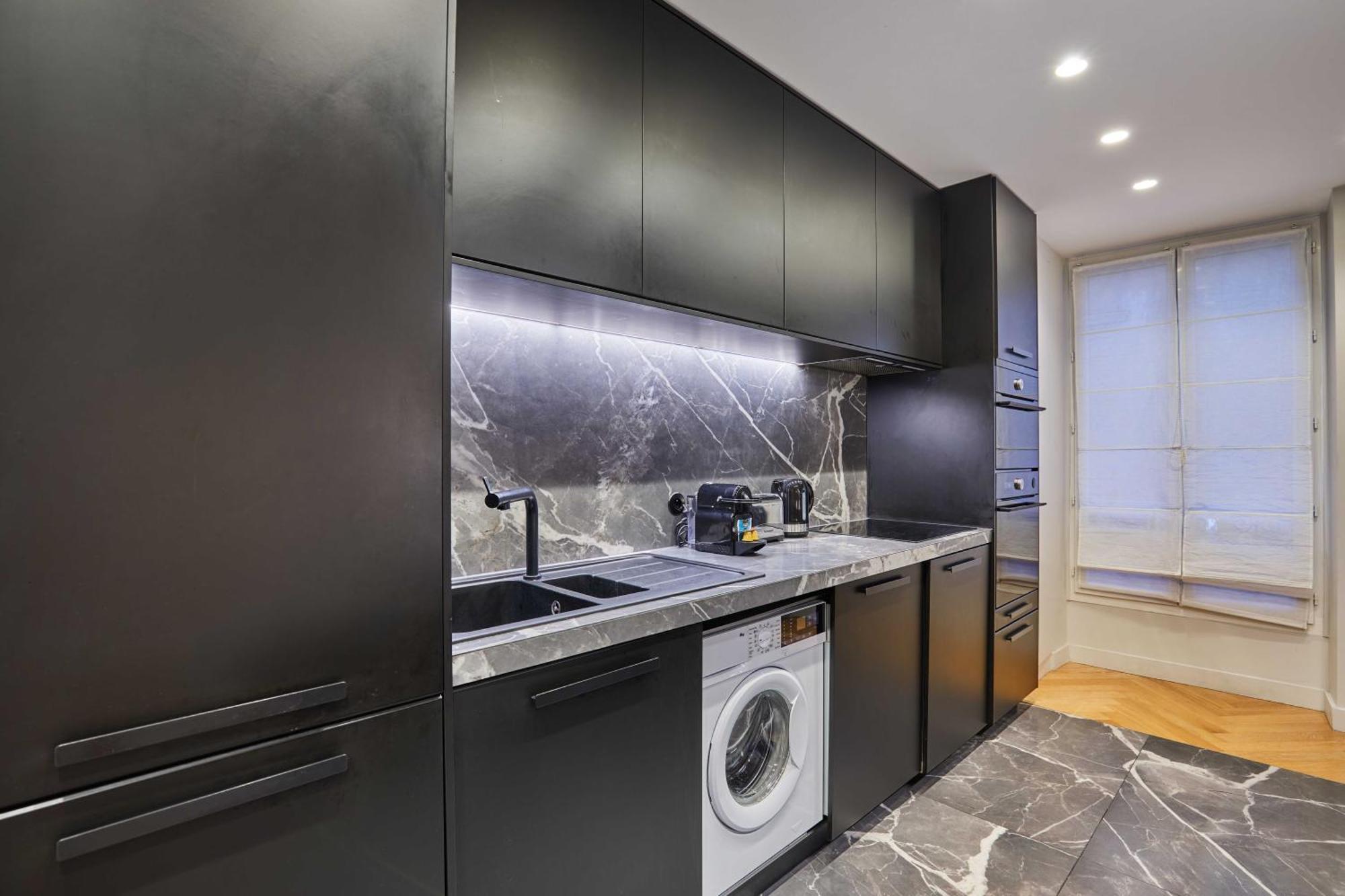 Magnificent Apartment - 3Br- 8P - Batignolles Paris Exteriör bild