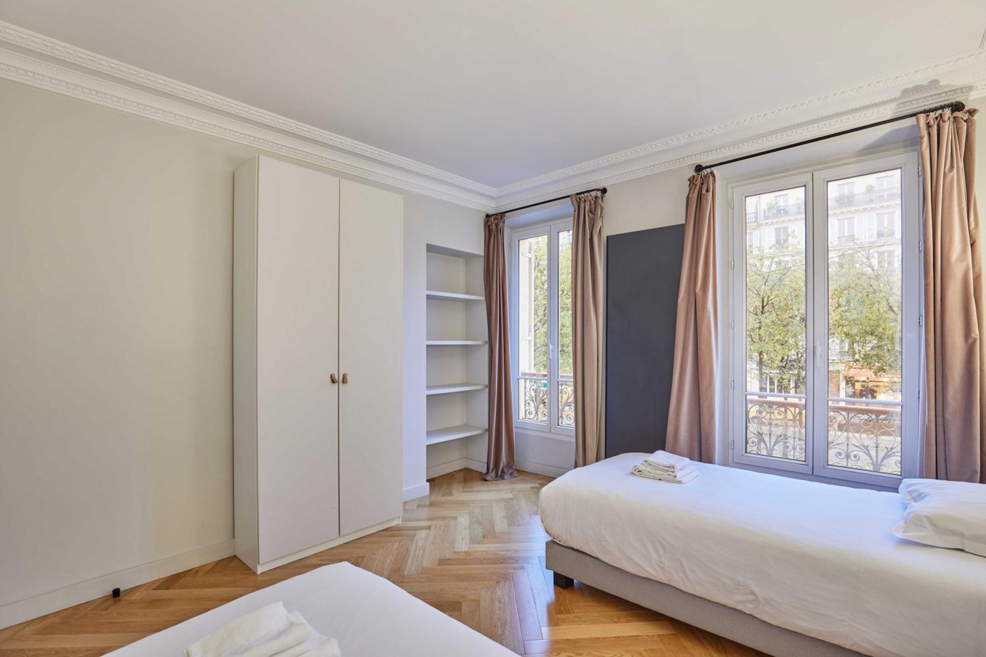 Magnificent Apartment - 3Br- 8P - Batignolles Paris Exteriör bild