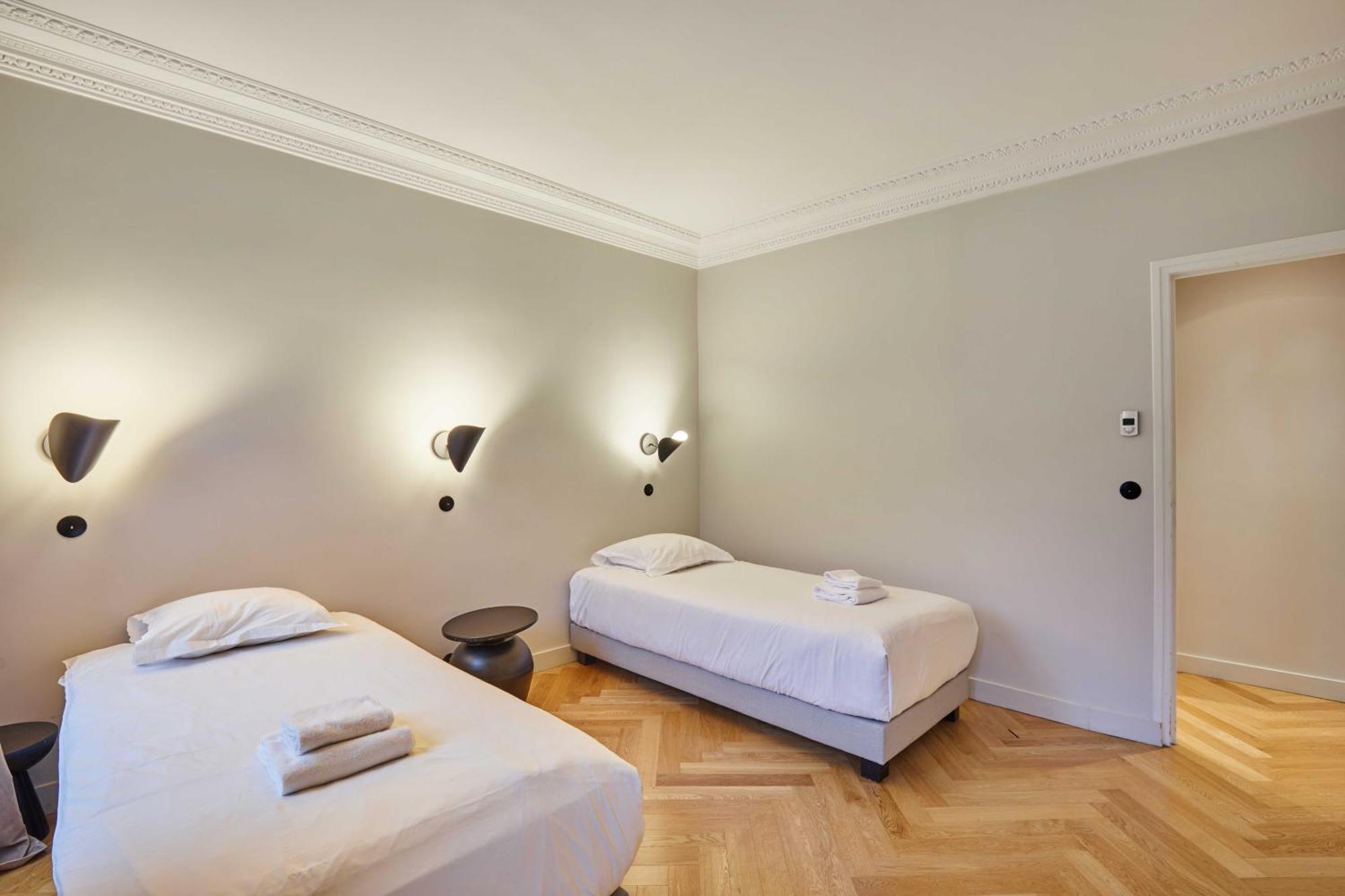 Magnificent Apartment - 3Br- 8P - Batignolles Paris Exteriör bild